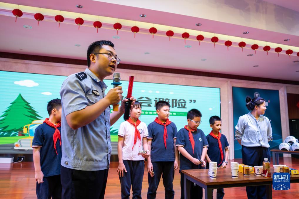 元盛棋牌官网